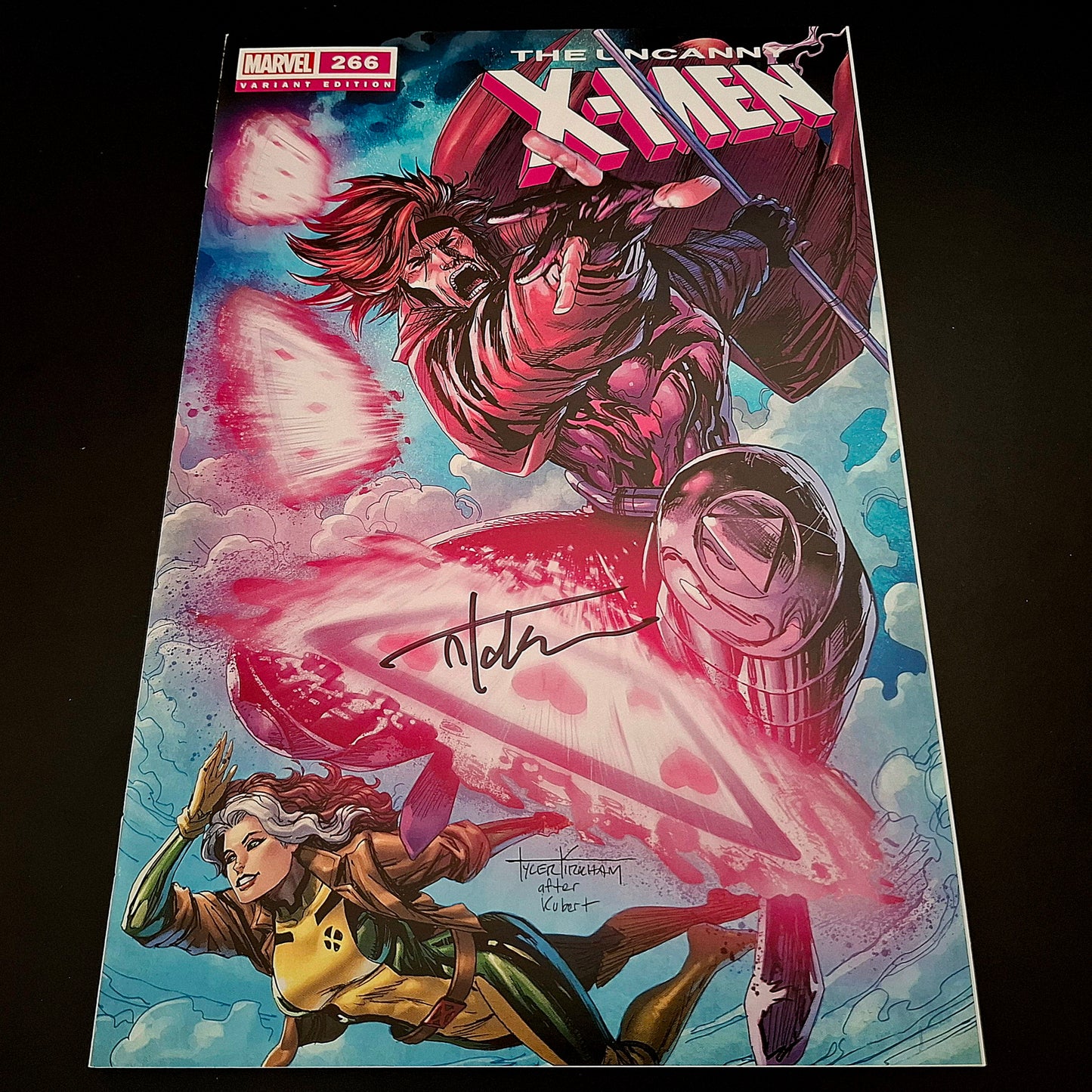 Uncanny X-Men #266 (facsimilé) variant cover exclusive + Signature de Tyler Kirkham (COA)