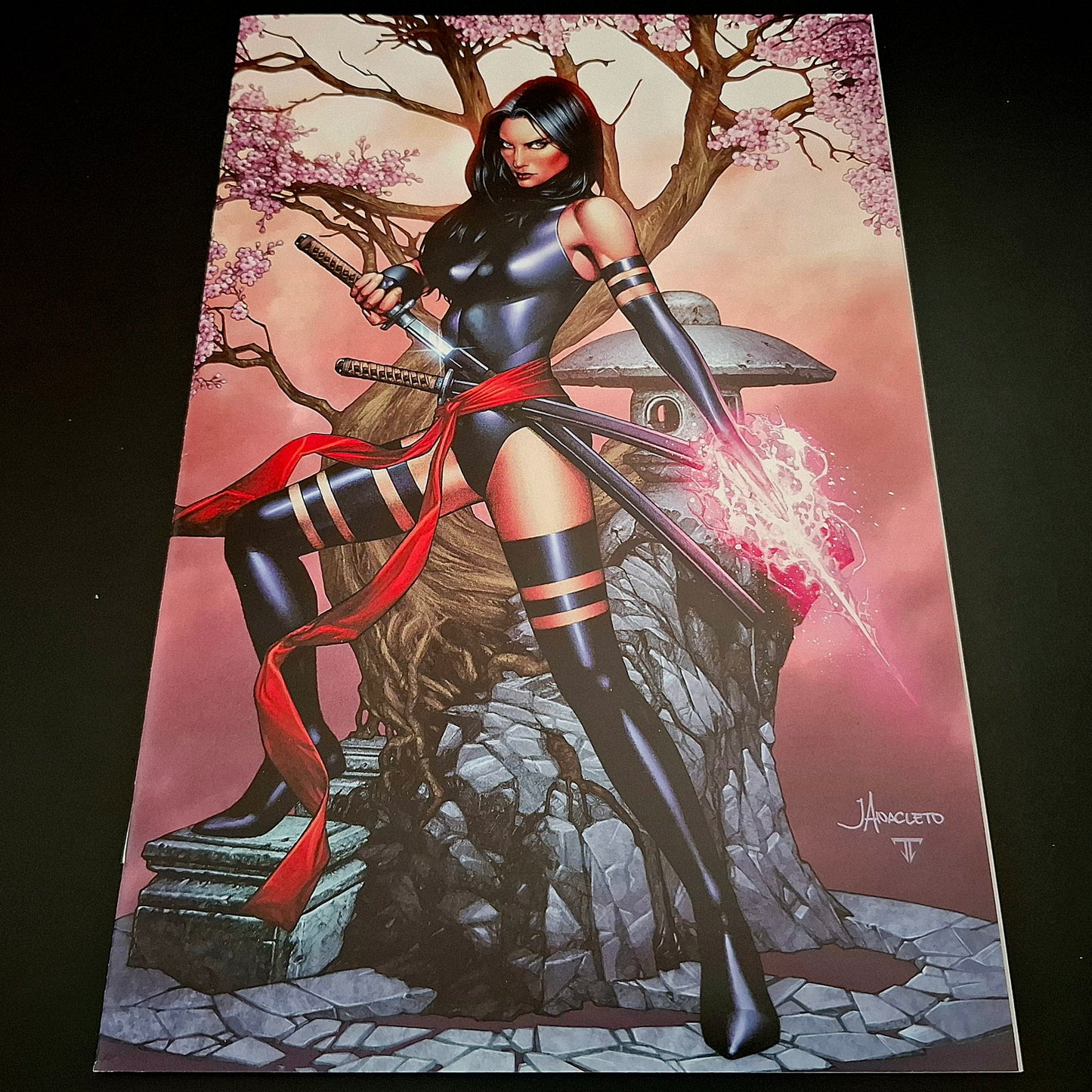 X-men #34 variant virgin cover exclusive