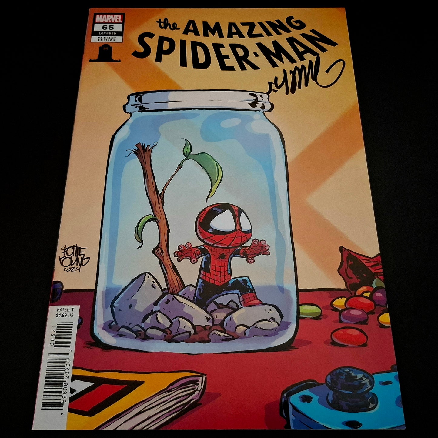 Amazing Spider-Man #65 variant cover + Signature de Skottie Young (COA)