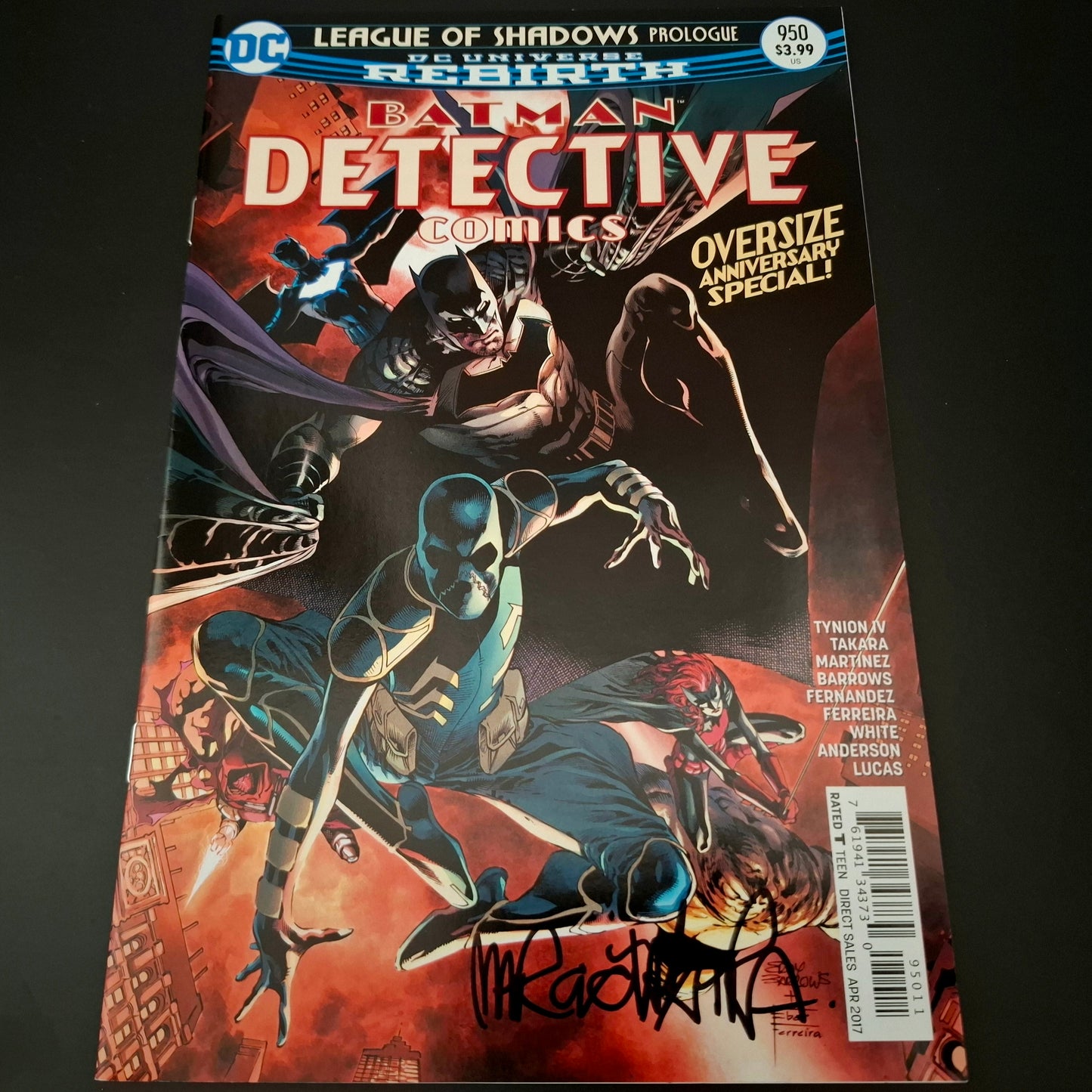 Detective Comics #950 + Signature de Marcio Takara (COA)