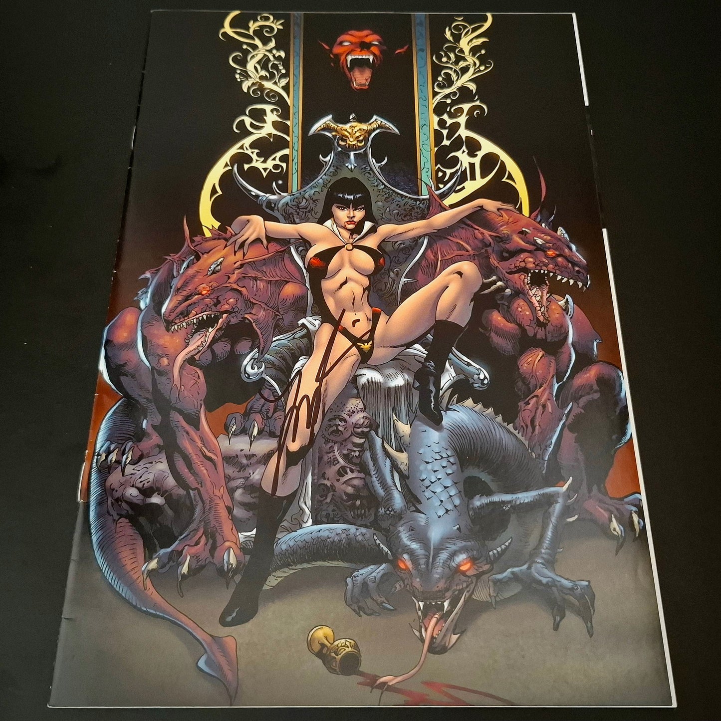 Vengeance of Vampirella #1 variant virgin cover exclusive + Signature de Thomas Sniegoski