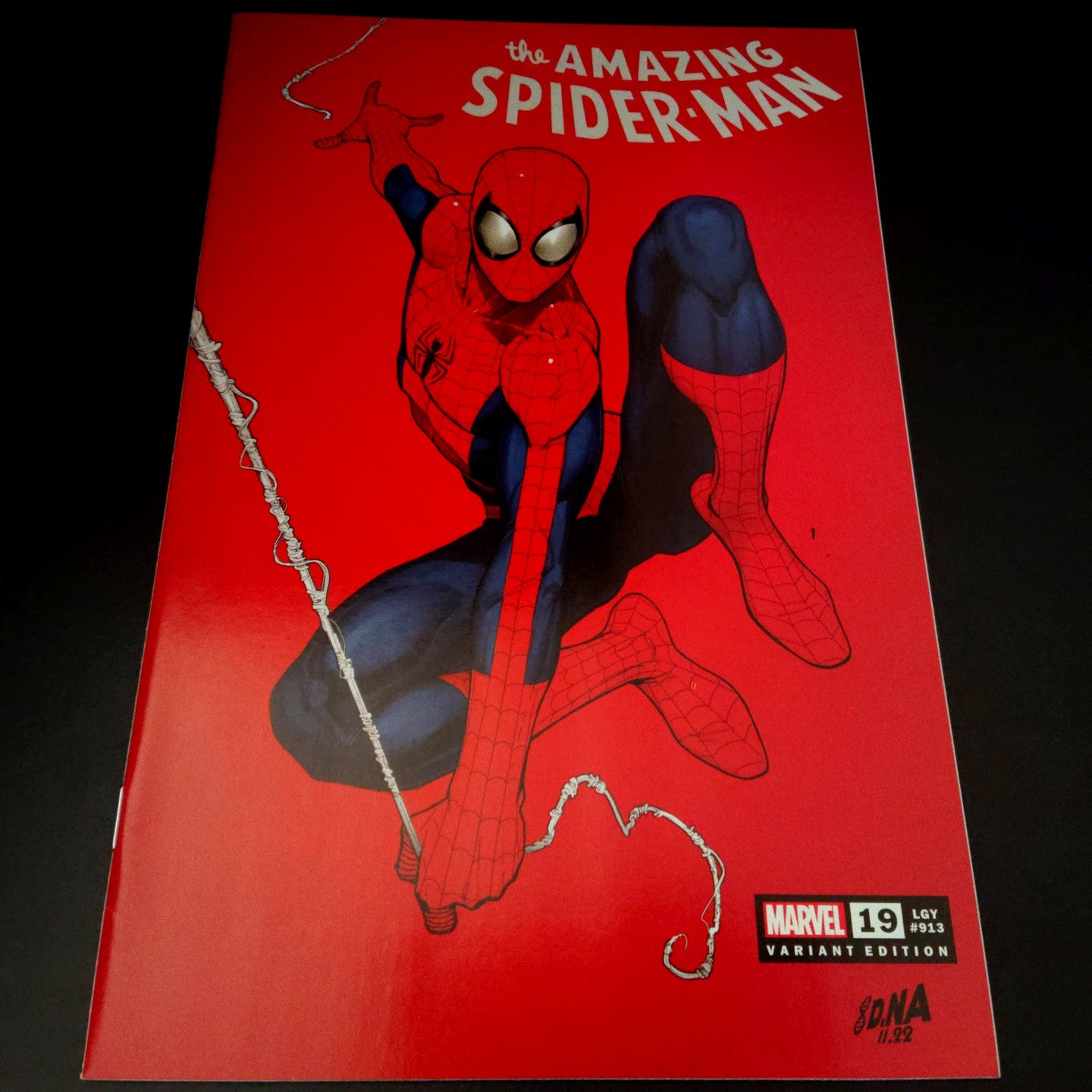 Amazing Spider-Man #19 variant cover exclusive