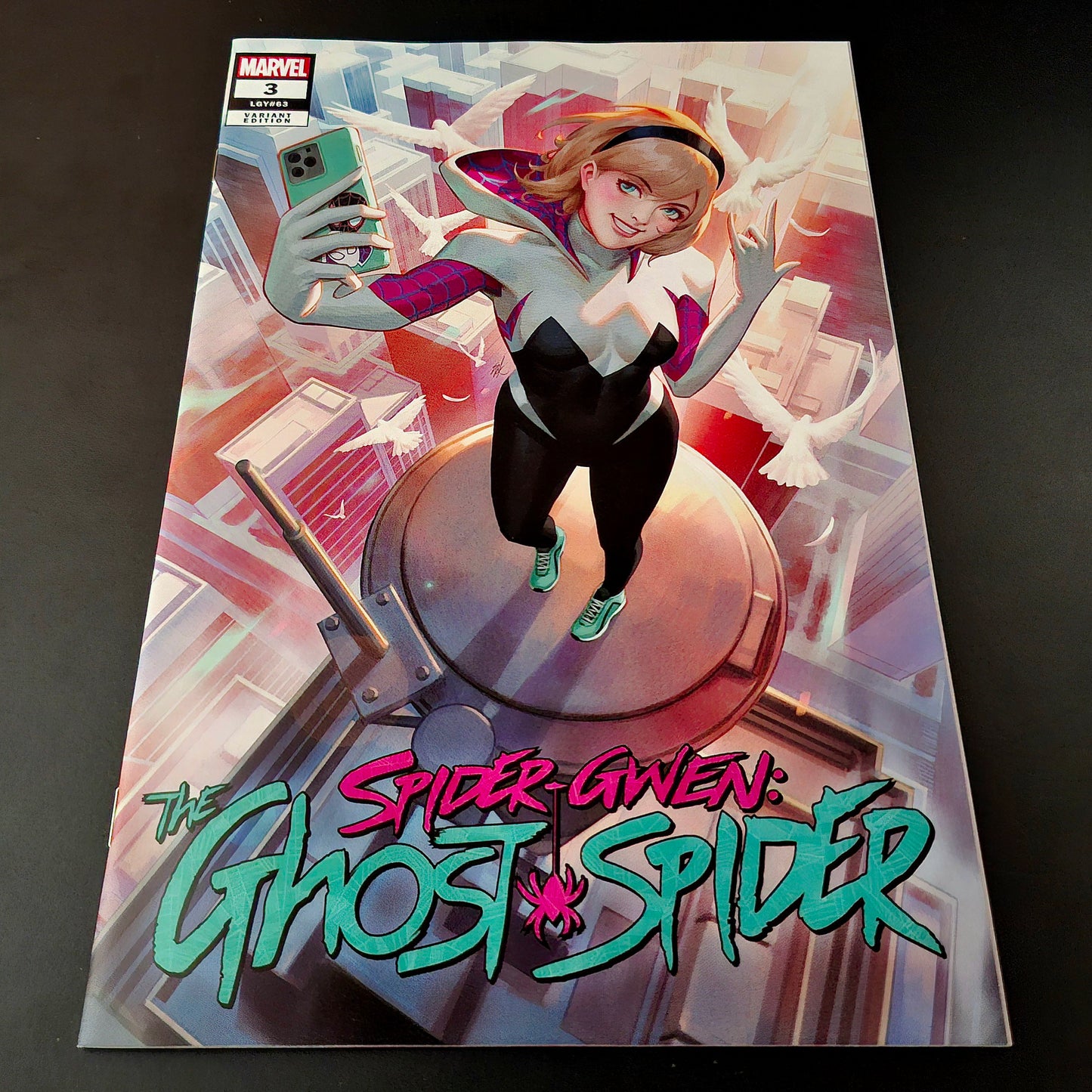 Spider-Gwen : the Ghost Spider #3 variant cover exclusive