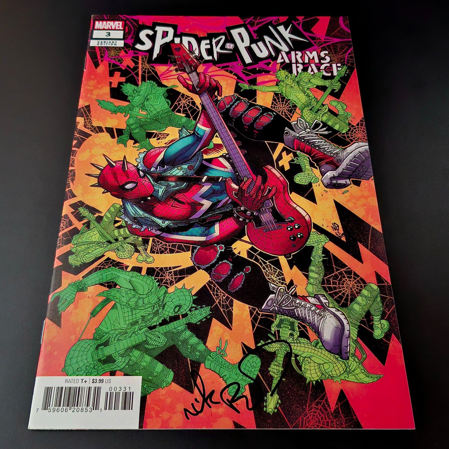 Spider-Punk : Arms Race #3 variant cover + Signature de Nick Bradshaw (COA)