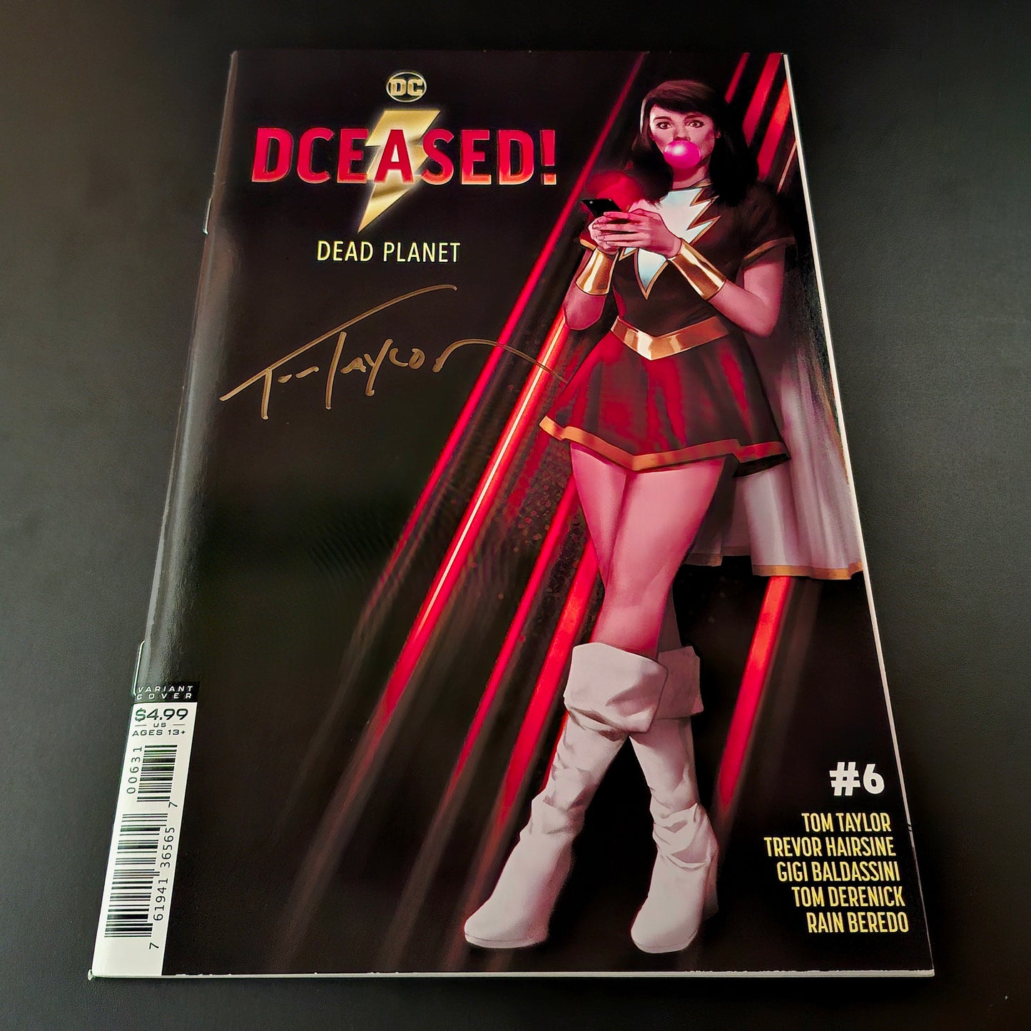 DCEASED : Dead Planet #6 variant cover + Signature de Tom Taylor (COA)