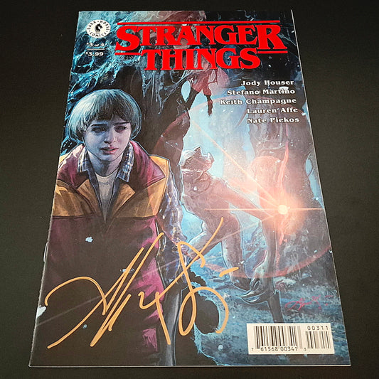 Stranger Things #3 + Signature de Aleksi Briclot (COA)