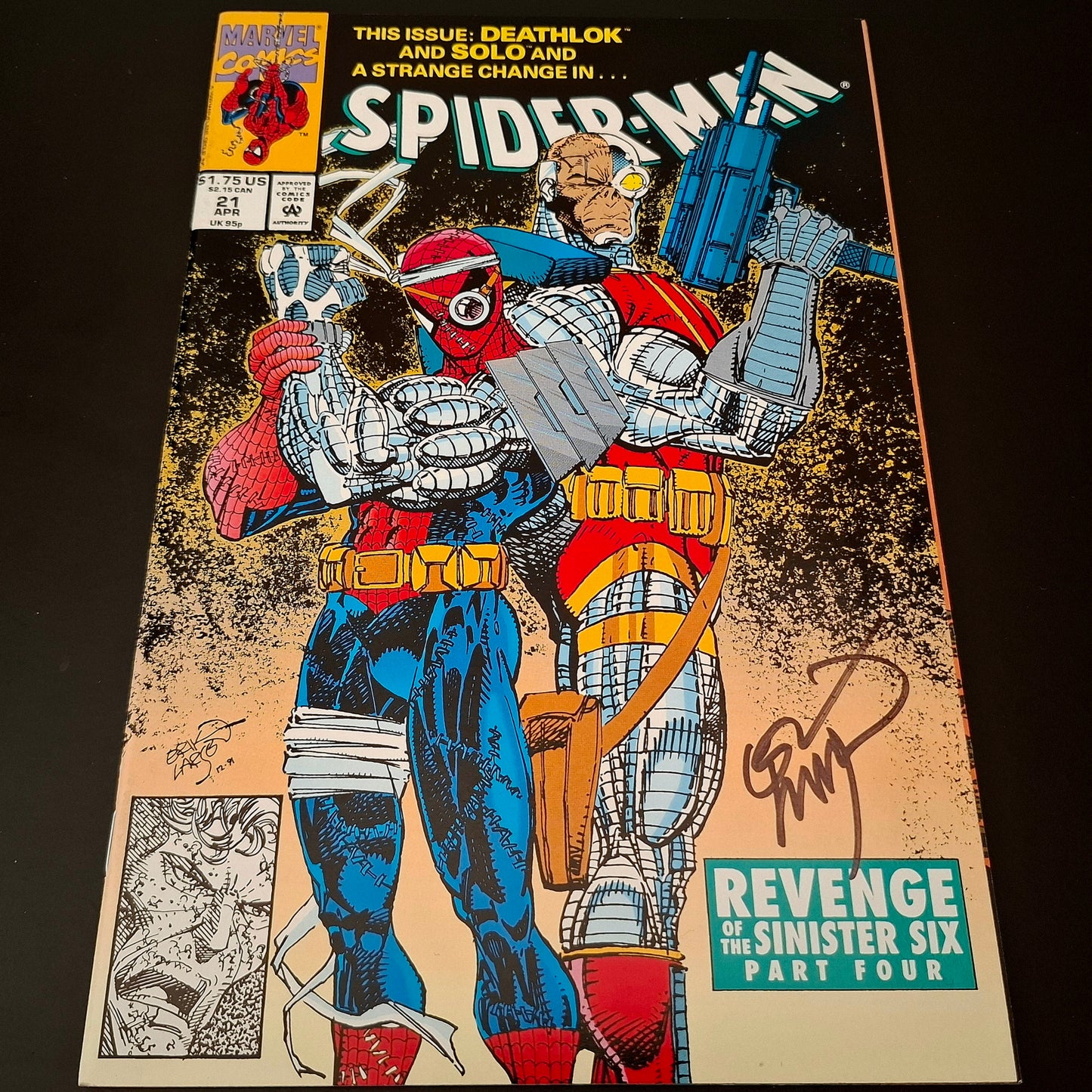 Spider-Man #21 + Signature de Erik Larsen (COA)