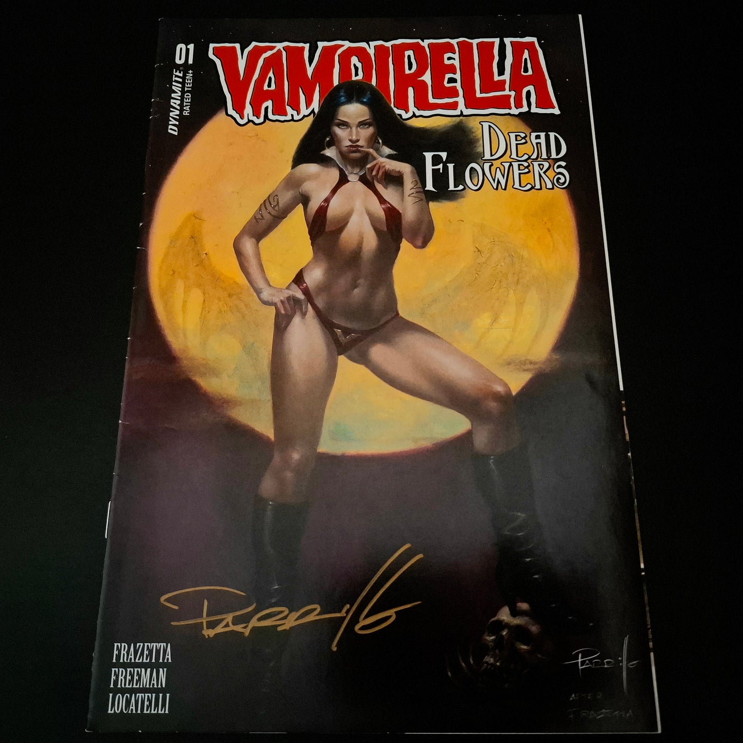 Vampirella : Dead Flowers #1 + Signature de Lucio Parrillo