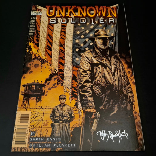 Unknown Soldier #1 + Signature de Tim Bradstreet (COA)
