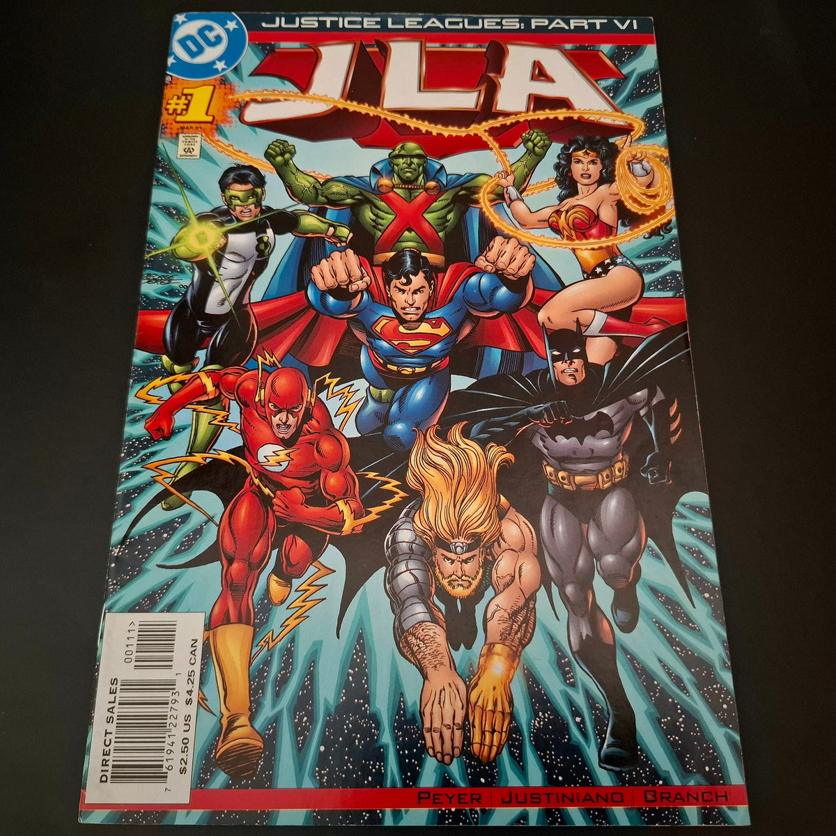 Justice Leagues : JLA #1