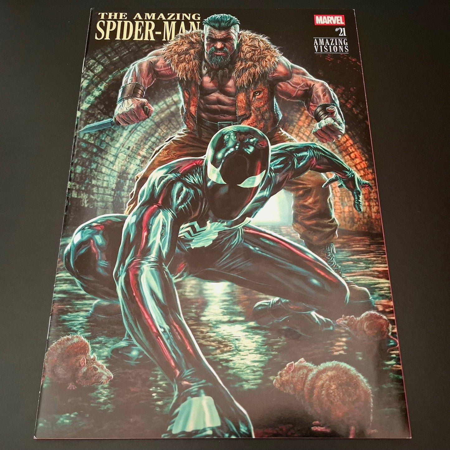 Amazing Spider-Man #21 variant cover